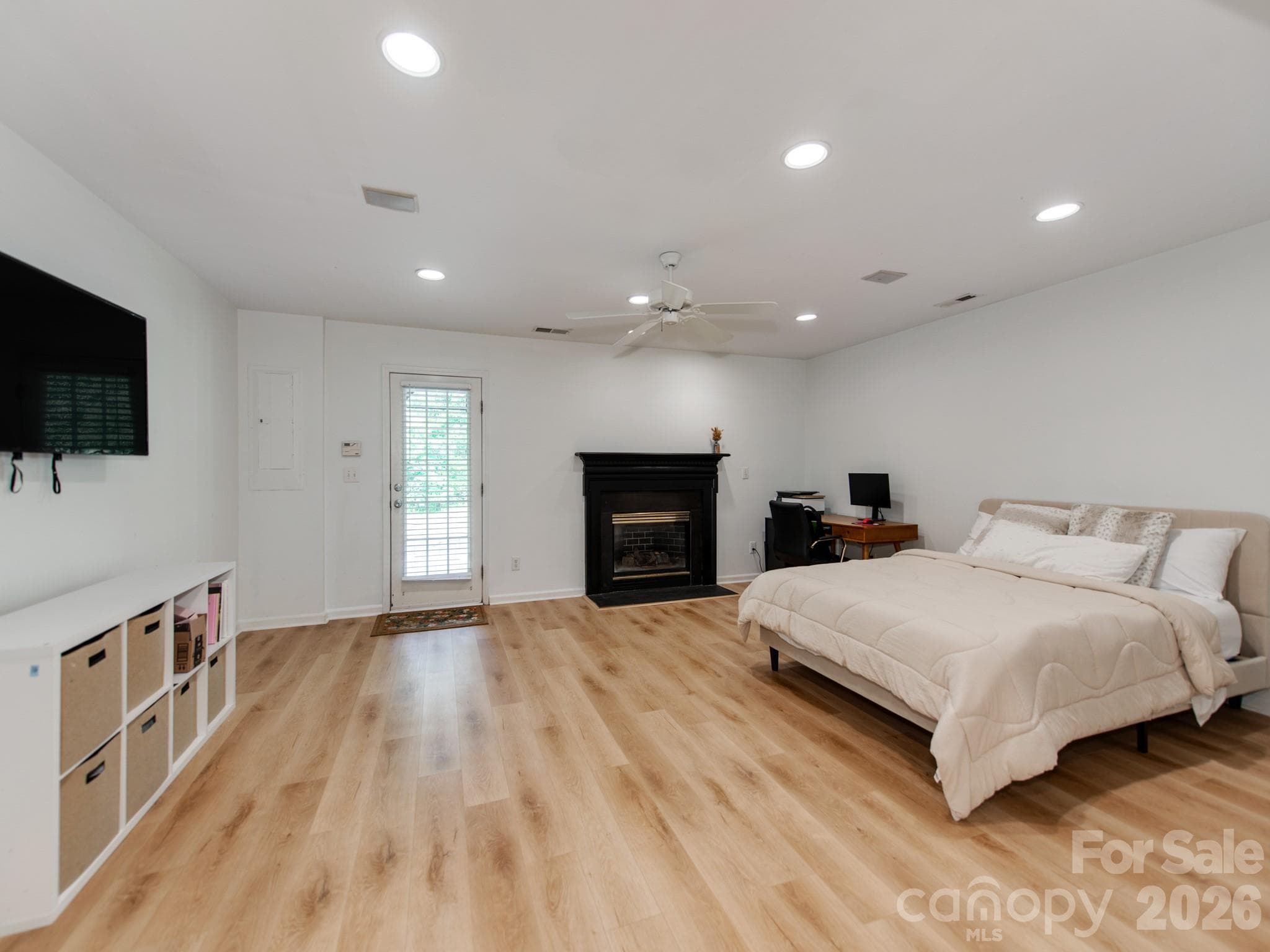 Townhouse at 12117 Harrison Steel Drive, Charlotte, photo 9 of 46