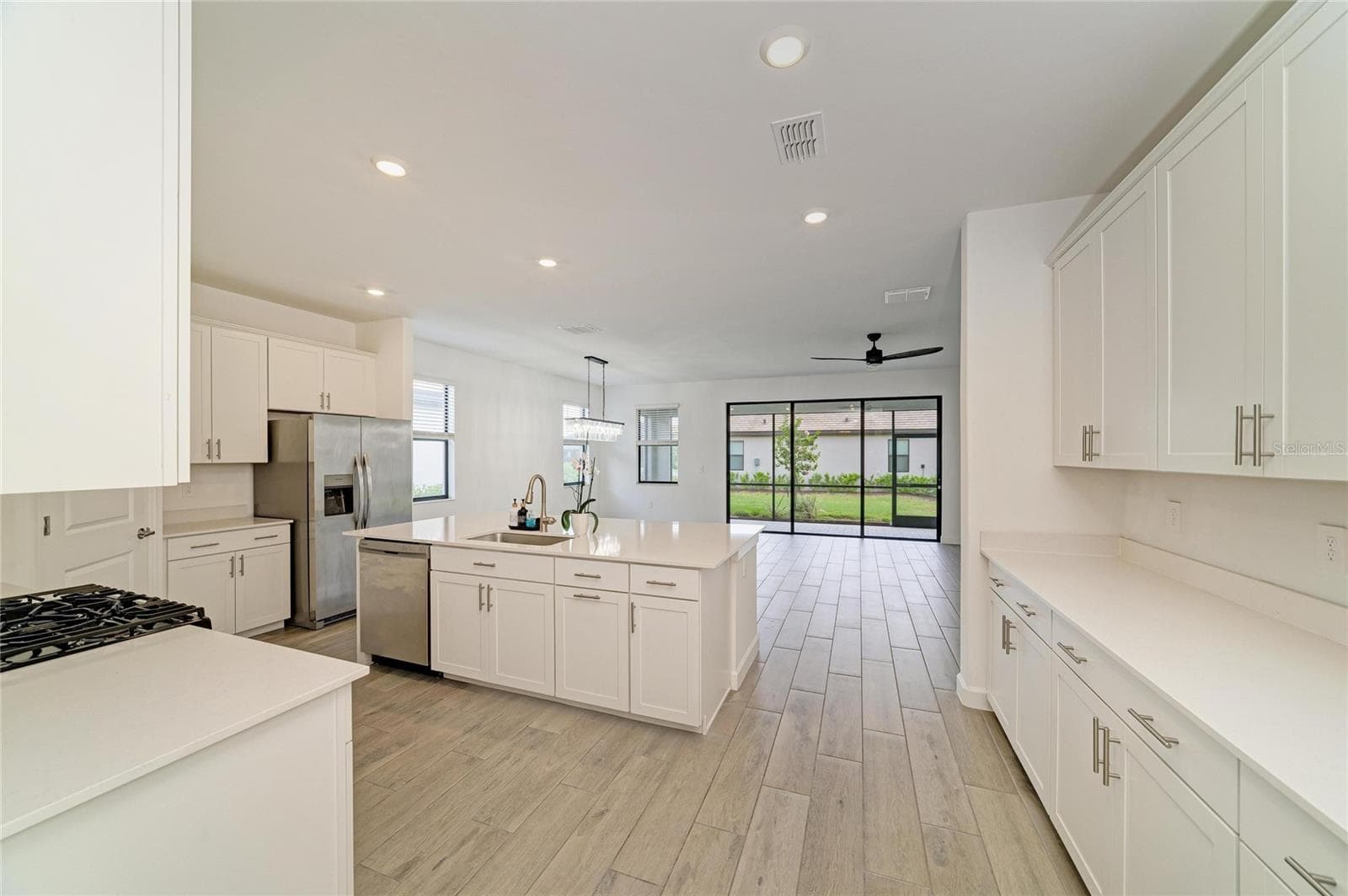 Single Family Residence at 15045 SERENE SHORES LOOP, BRADENTON, photo 7 of 73