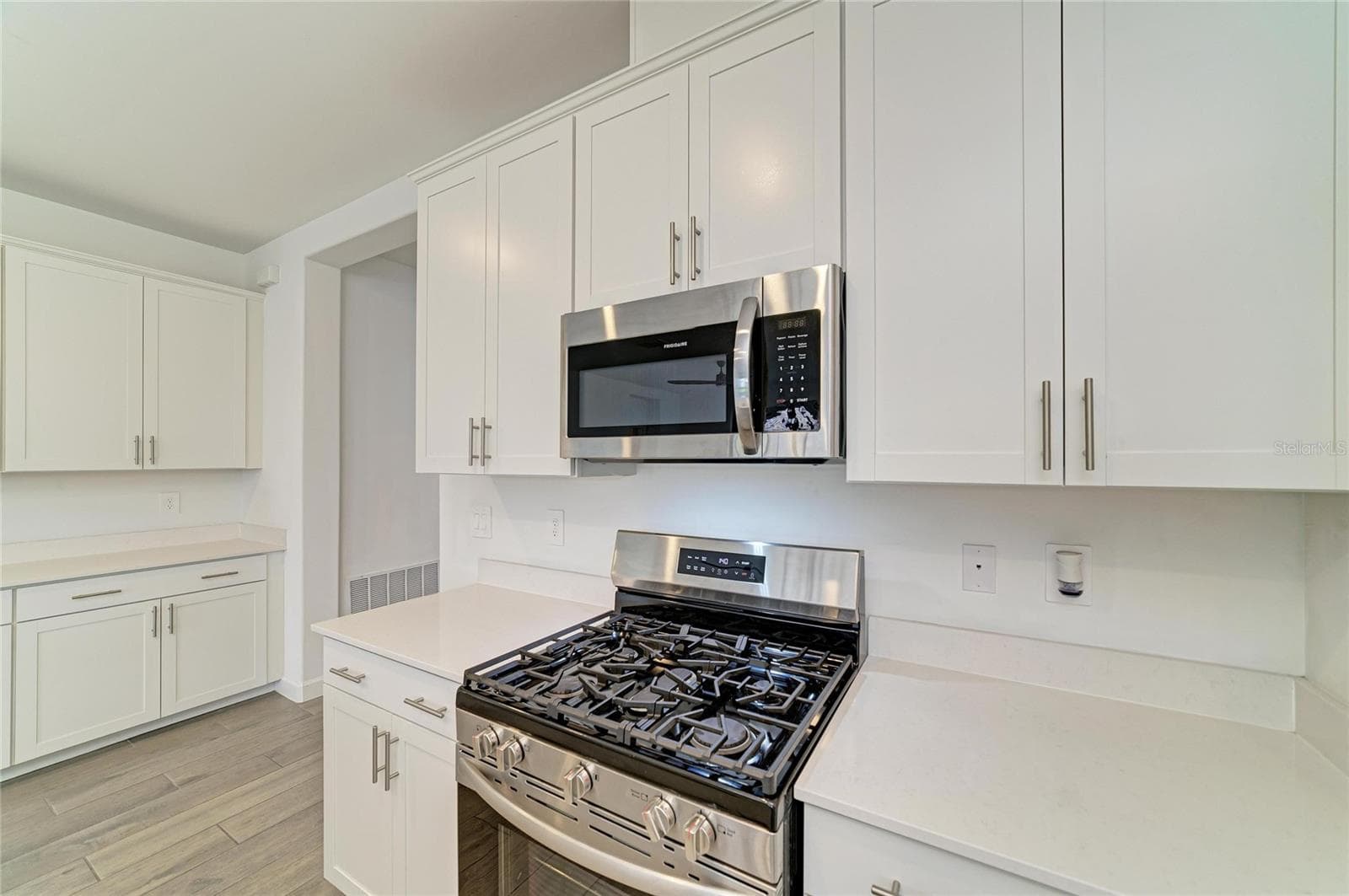 Single Family Residence at 15045 SERENE SHORES LOOP, BRADENTON, photo 12 of 73