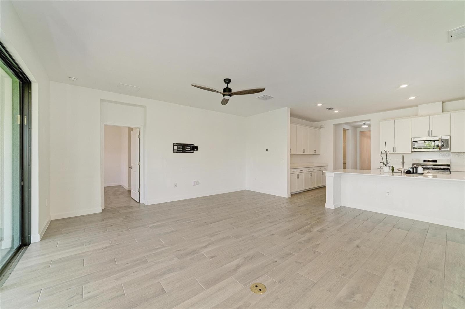 Single Family Residence at 15045 SERENE SHORES LOOP, BRADENTON, photo 21 of 73