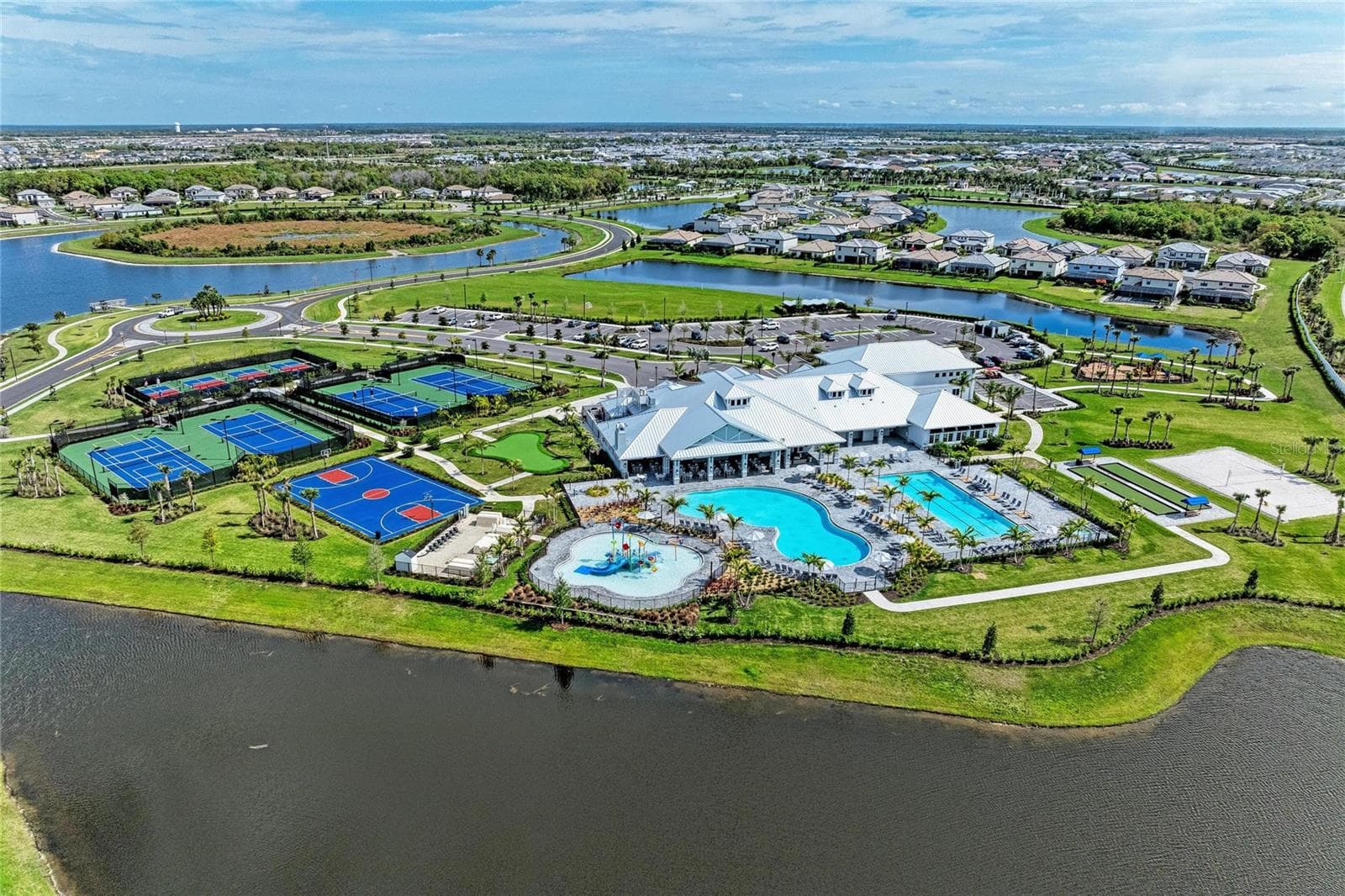 Single Family Residence at 15045 SERENE SHORES LOOP, BRADENTON, photo 58 of 73