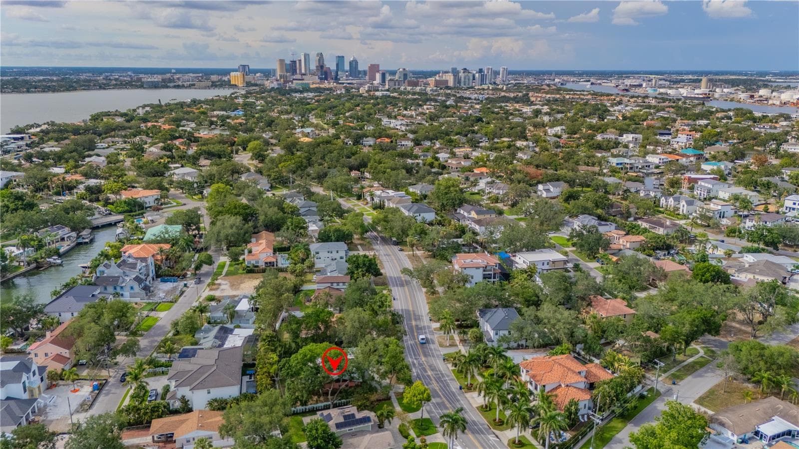 Single Family Residence at 504 W DAVIS BLVD, TAMPA, photo 19 of 19