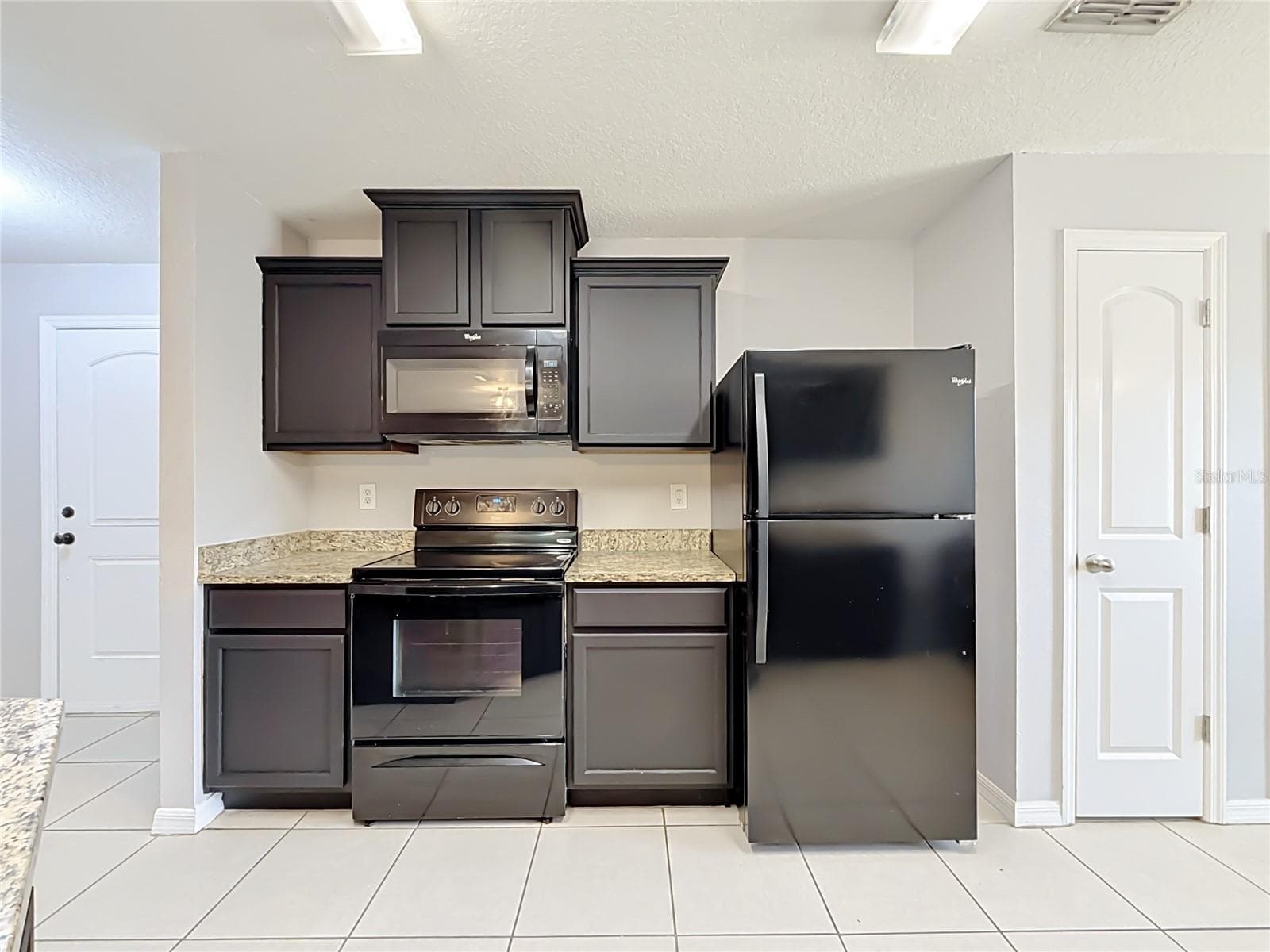 Single Family Residence at 4475 CAICOS DR, TAVARES, photo 12 of 60