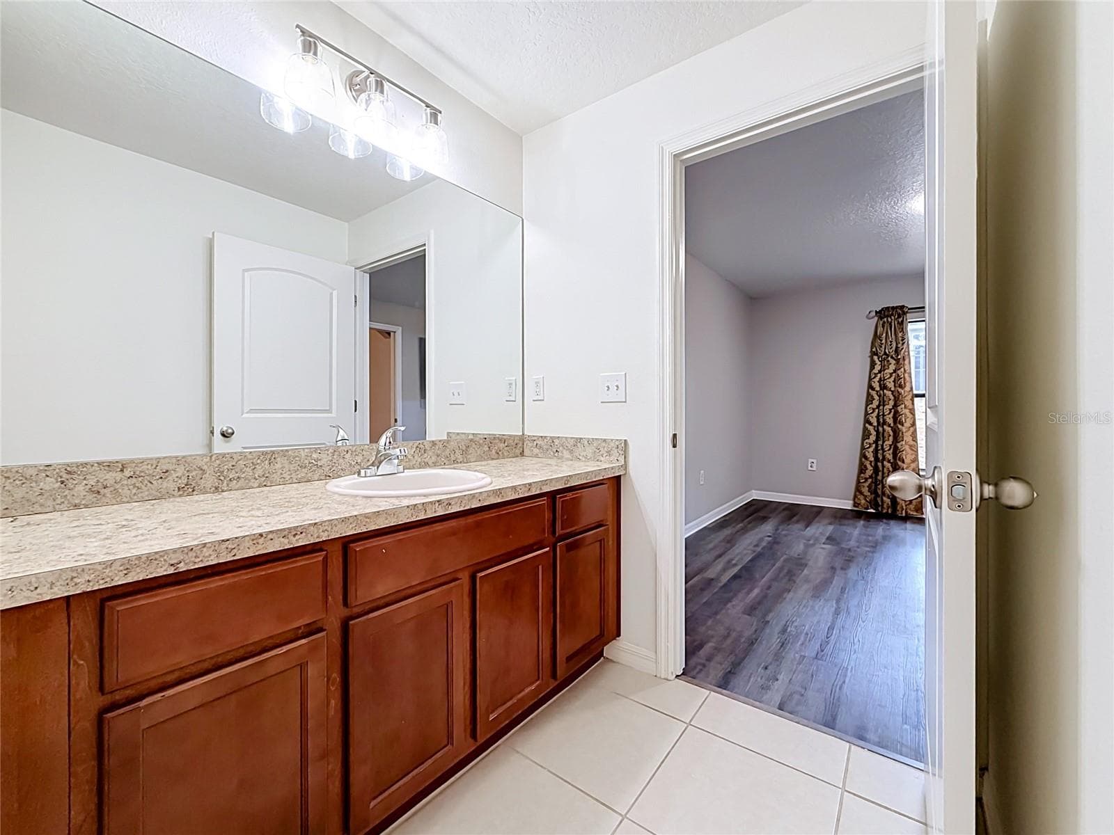 Single Family Residence at 4475 CAICOS DR, TAVARES, photo 25 of 60