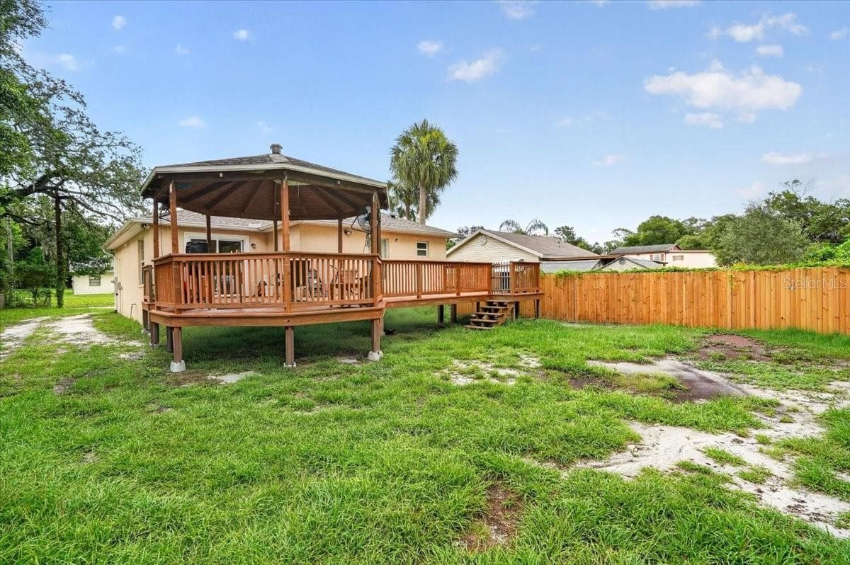 Single Family Residence at 1607 E LINEBAUGH AVE, TAMPA, photo 3 of 17