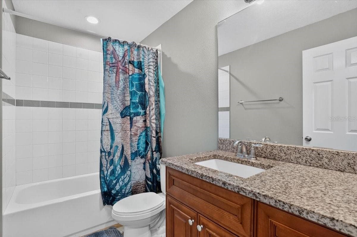 Single Family Residence at 1607 E LINEBAUGH AVE, TAMPA, photo 13 of 17
