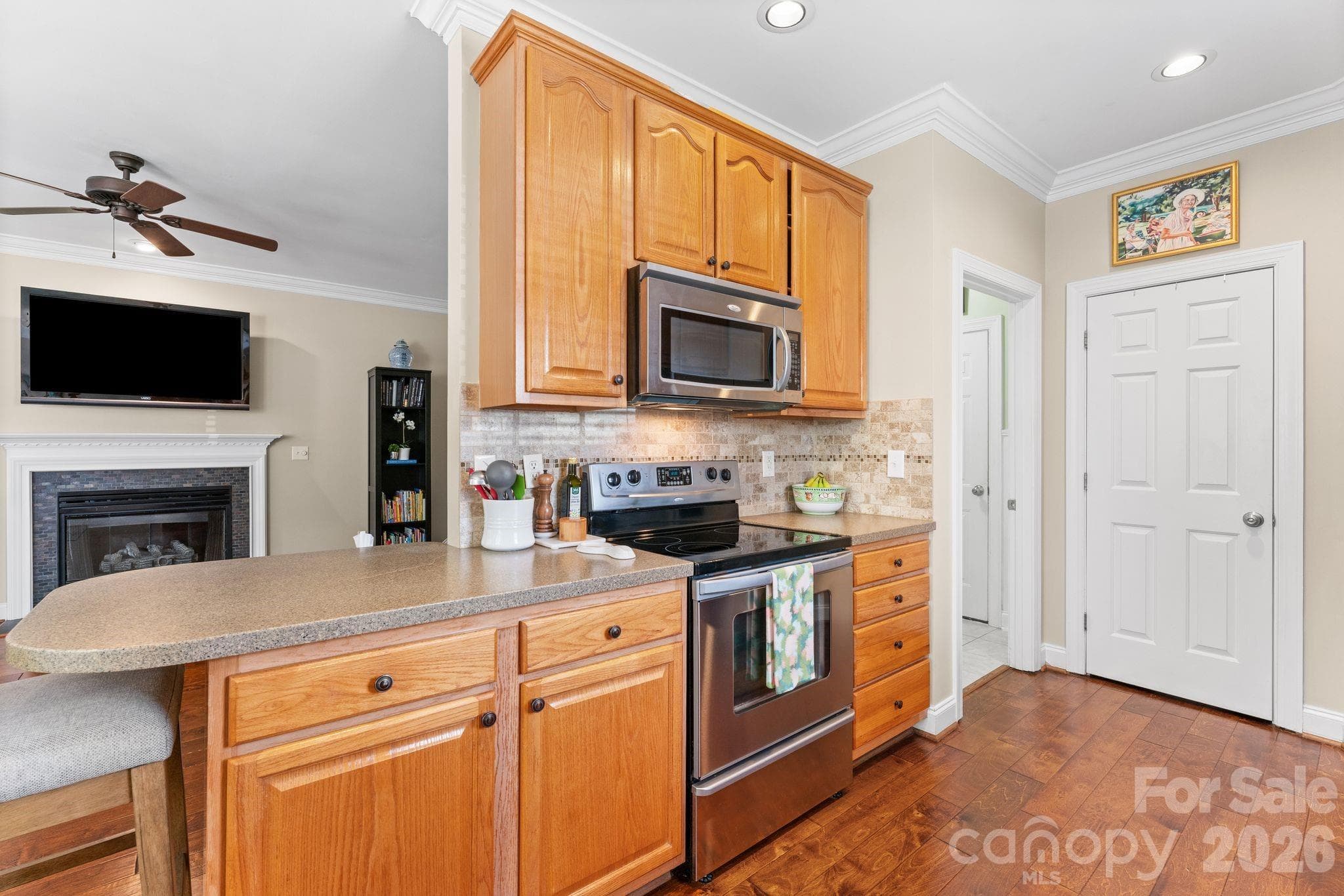Single Family Residence at 1900 Austin Place Lane, Winston Salem, photo 10 of 35