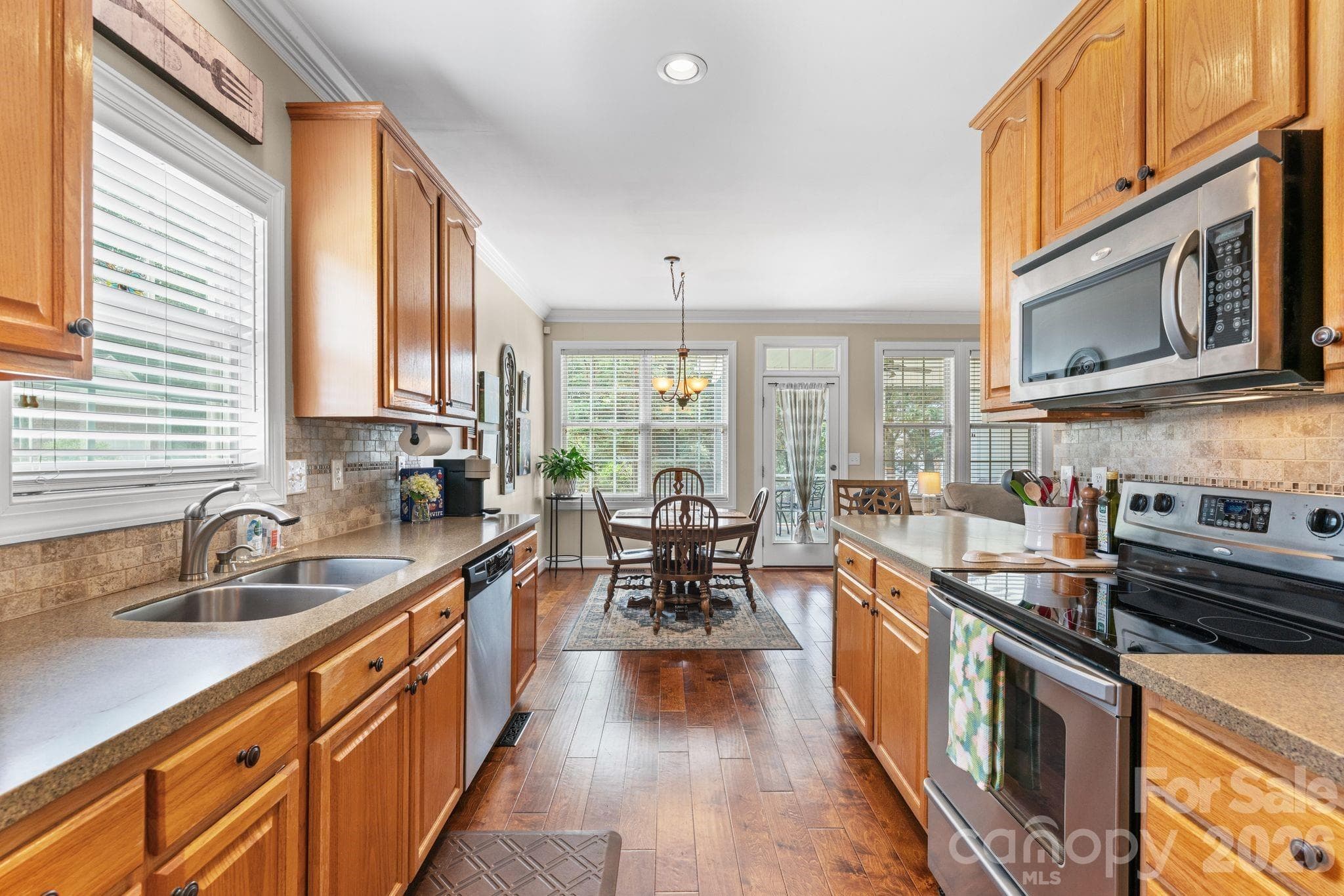 Single Family Residence at 1900 Austin Place Lane, Winston Salem, photo 12 of 35