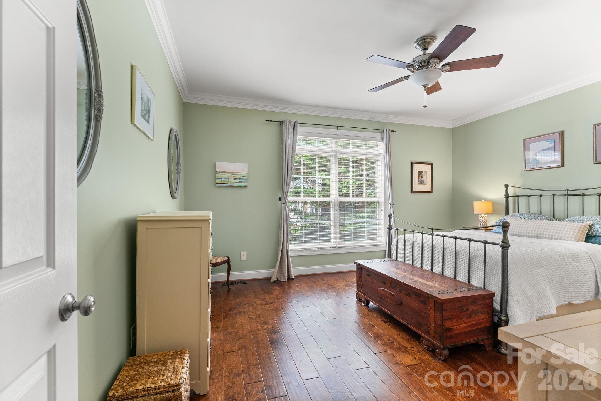 Single Family Residence at 1900 Austin Place Lane, Winston Salem, photo 13 of 35