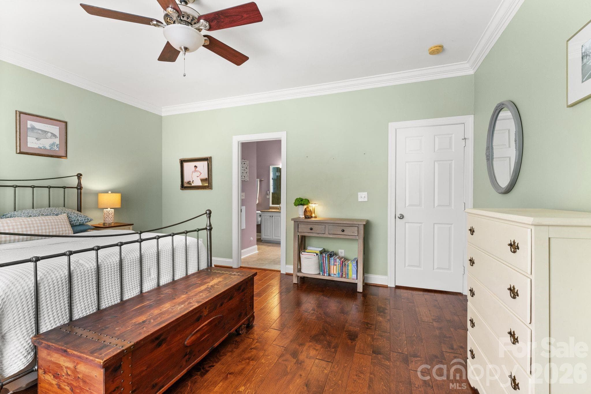 Single Family Residence at 1900 Austin Place Lane, Winston Salem, photo 15 of 35