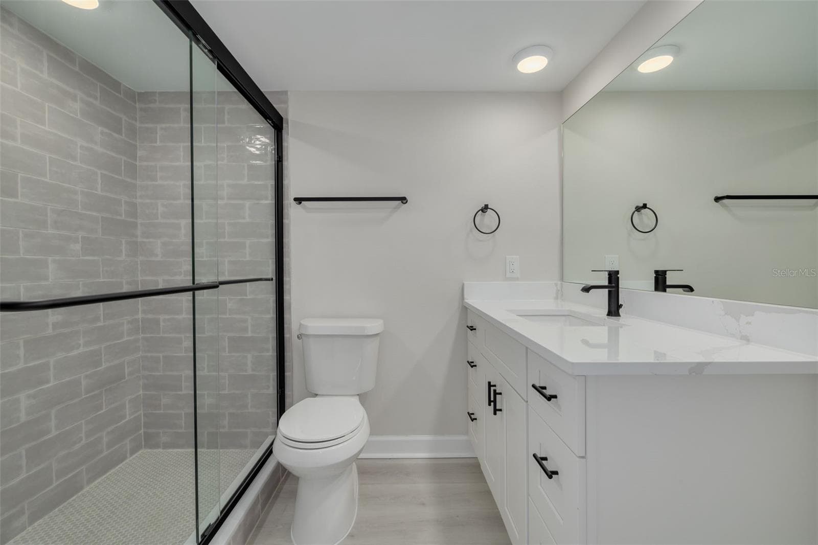 Condominium at 4550 OVERLOOK DR NE #155, ST PETERSBURG, photo 8 of 46