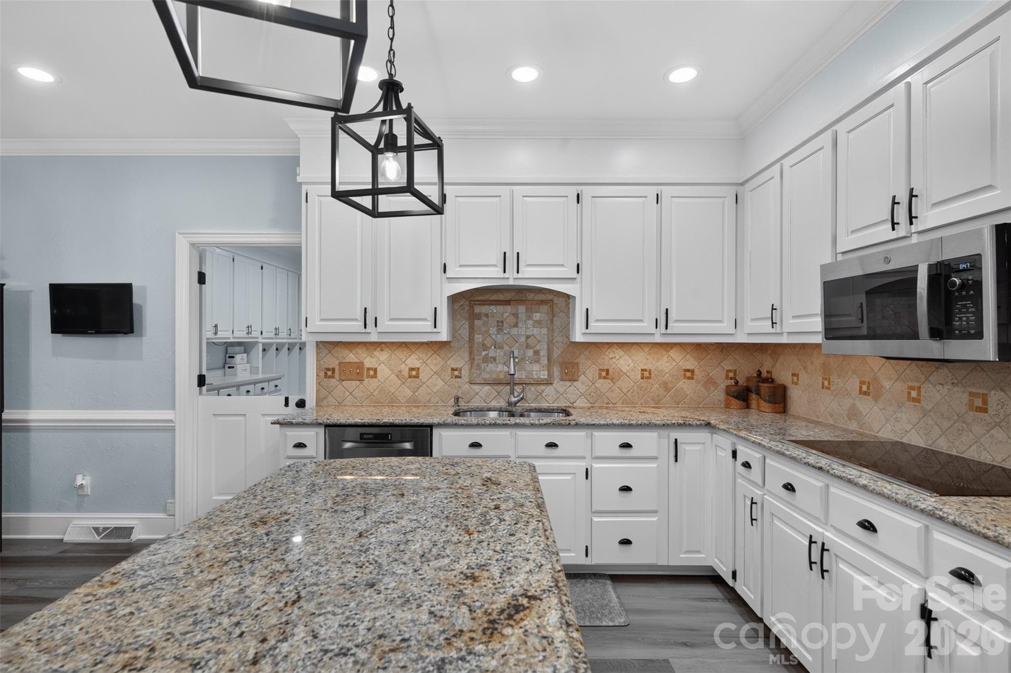 Single Family Residence at Matthews, photo 4 of 48