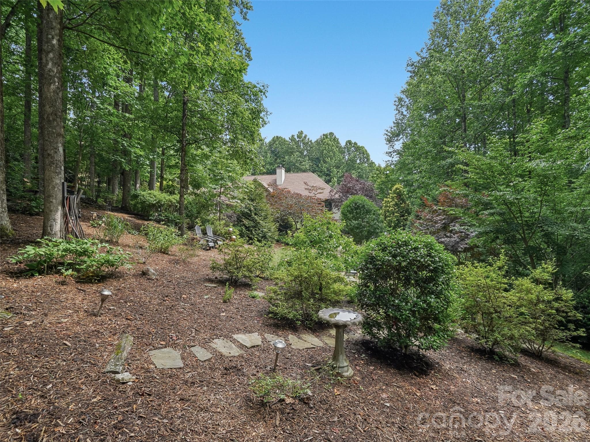 Single Family Residence at 300 Pinnacle Peak Lane, Flat Rock, photo 37 of 40