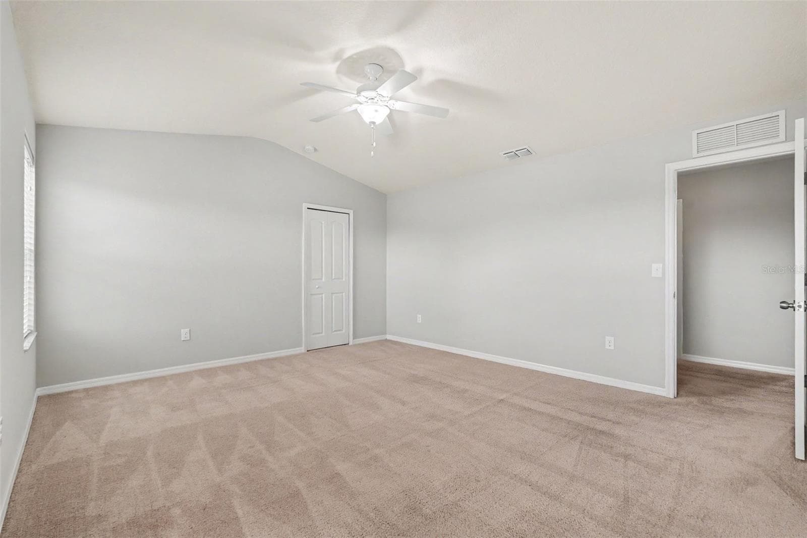 Single Family Residence at 4189 HIGH RIDGE AVE, SPRING HILL, photo 17 of 31