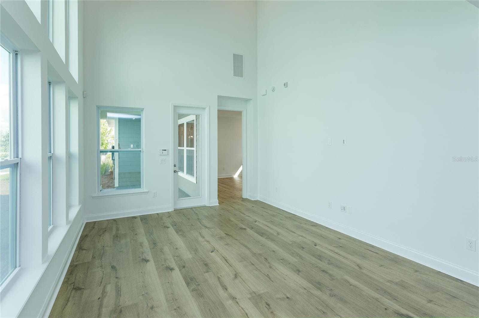 Single Family Residence at 6521 ROVER WAY, ST CLOUD, photo 7 of 32