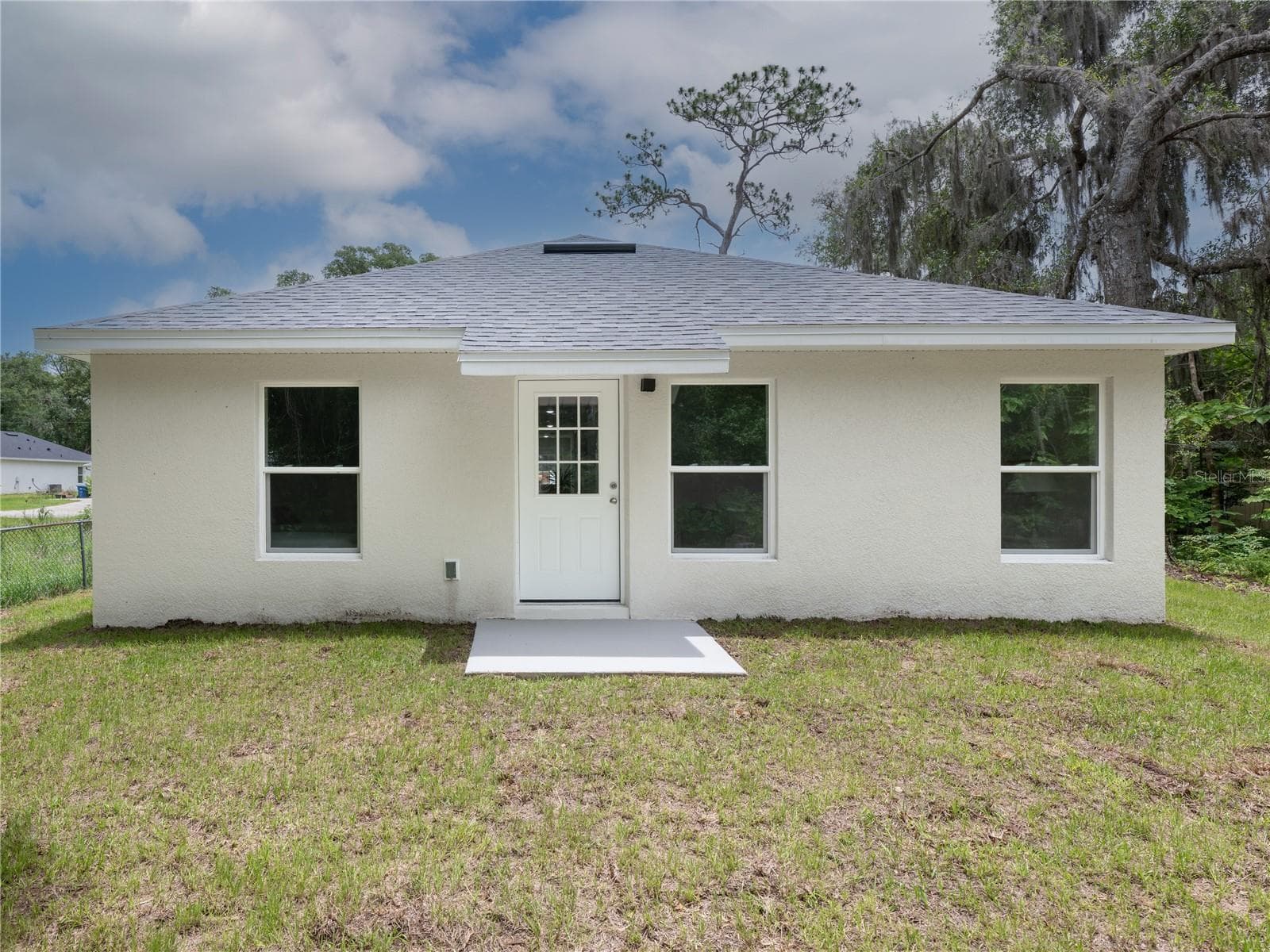 Single Family Residence at 520 W BERESFORD AVE, DELAND, photo 3 of 25
