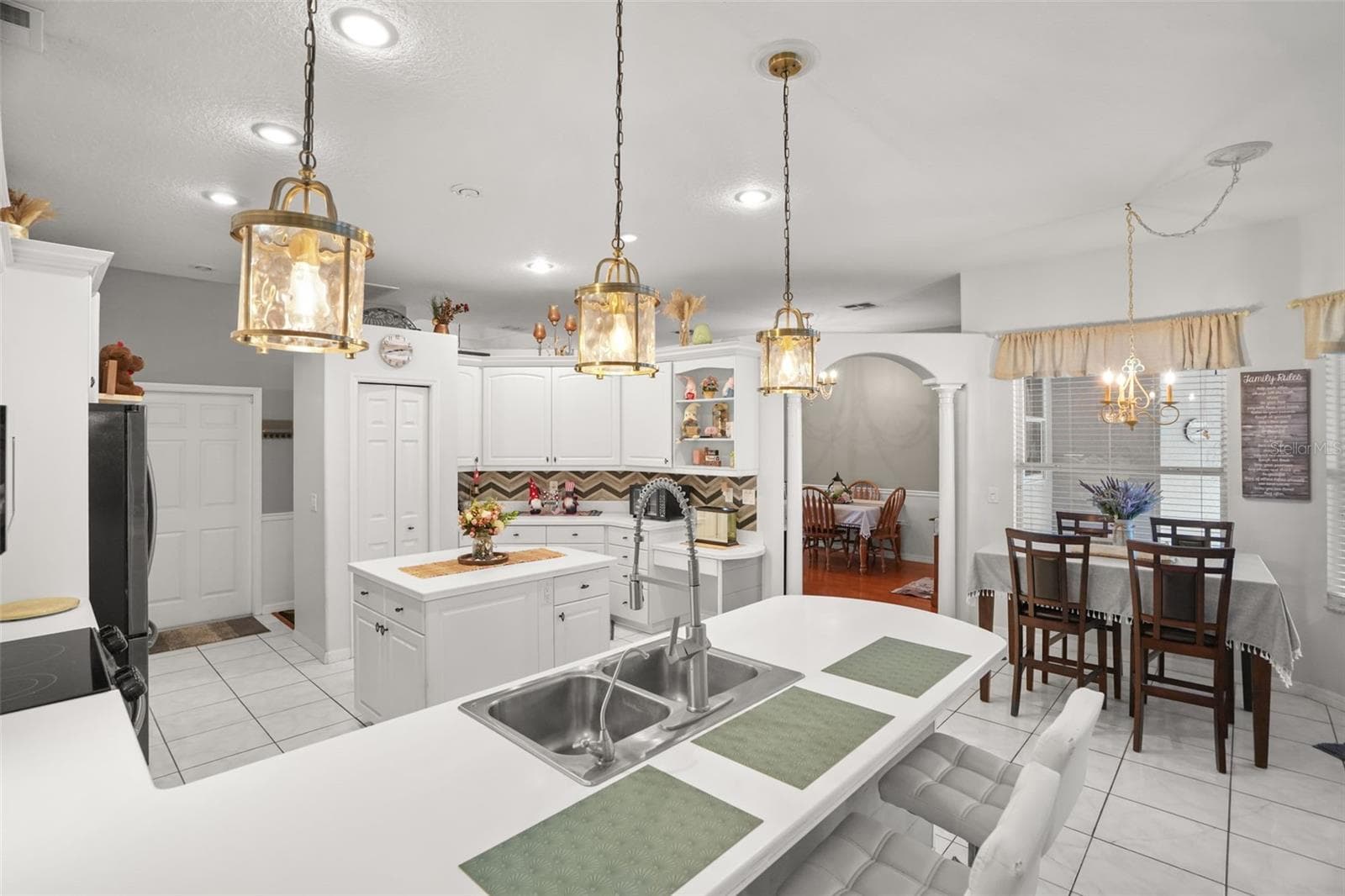 Single Family Residence at 2117 LARKSPUR CT, TRINITY, photo 9 of 41