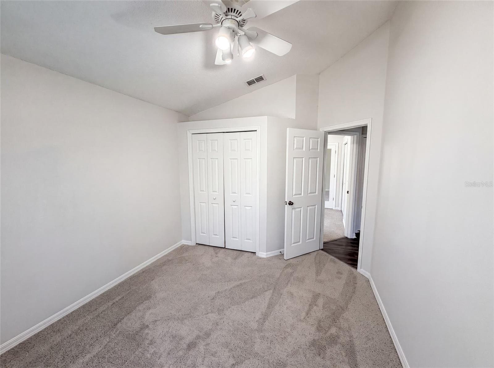 Single Family Residence at 701 MAGNOLIA CREEK CIR, ORLANDO, photo 21 of 33