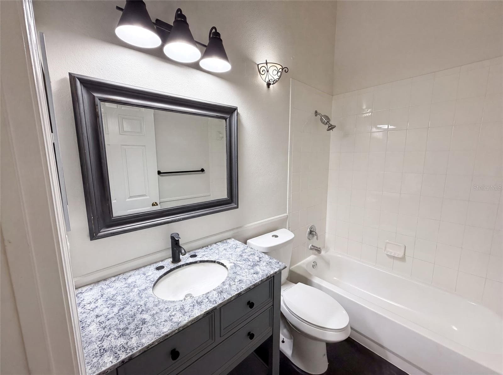 Single Family Residence at 701 MAGNOLIA CREEK CIR, ORLANDO, photo 23 of 33