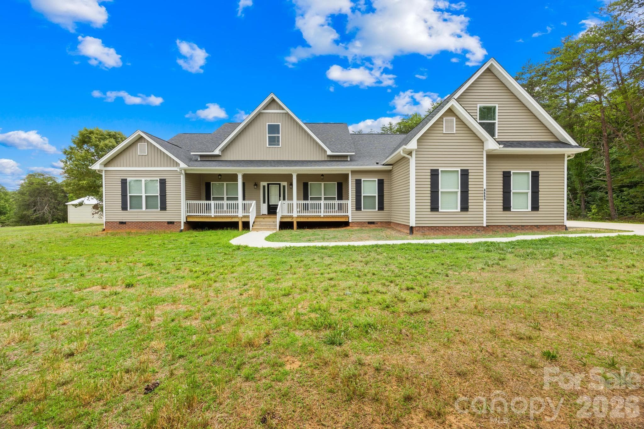 Single Family Residence at Reidsville, photo 2 of 47