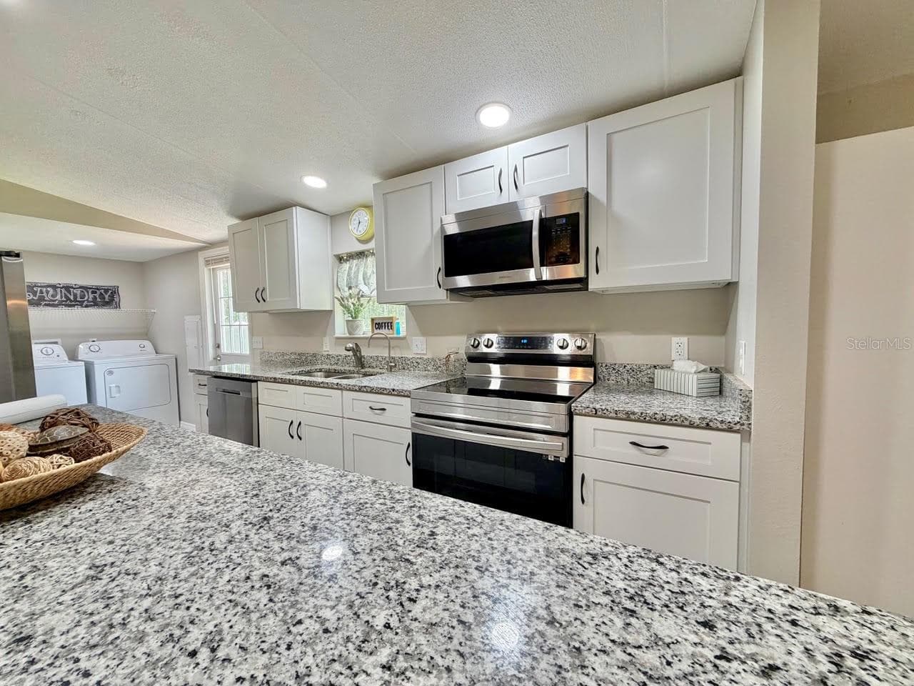 Kitchen - 5171 MAHOGANY BLVD, BUNNELL