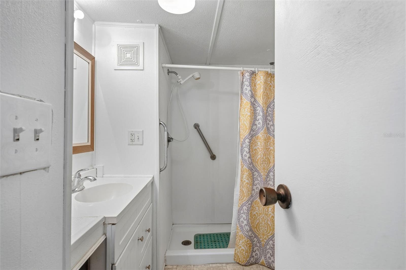 Mobile Home at 4687 67TH ST N #23, ST PETERSBURG, photo 12 of 21