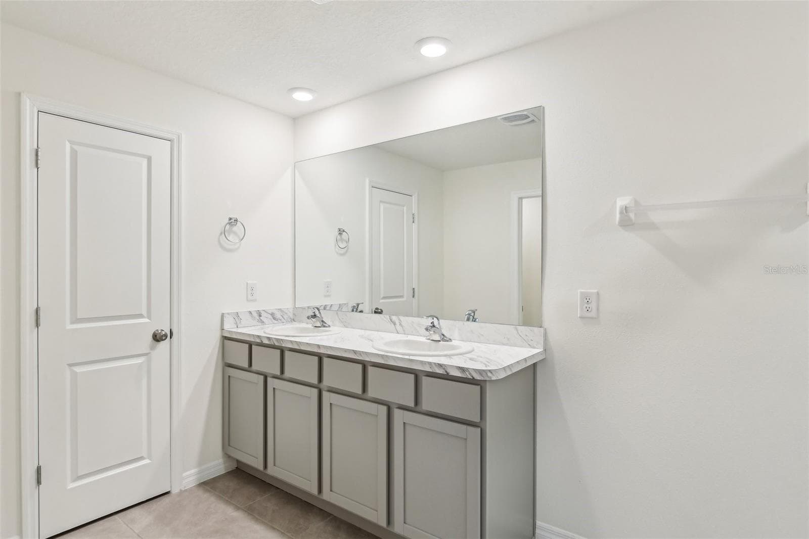 Single Family Residence at 36557 NIGHT STRAWBERRY CT, DADE CITY, photo 43 of 59