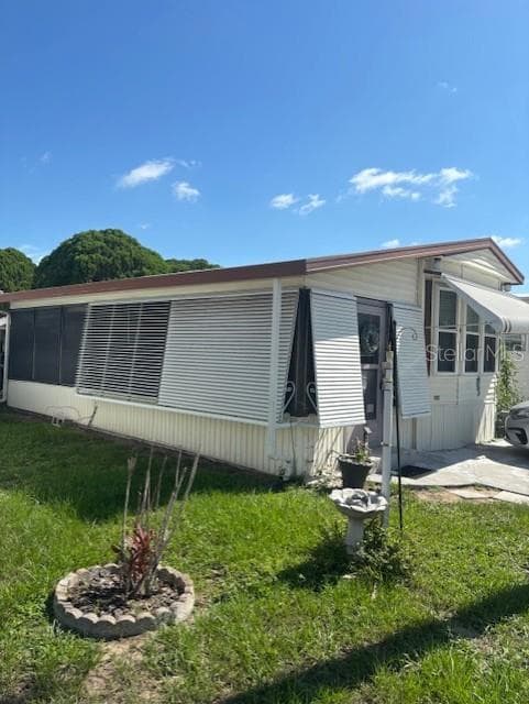 Manufactured Home at 9000 US HWY 192 #381, CLERMONT, photo 2 of 12