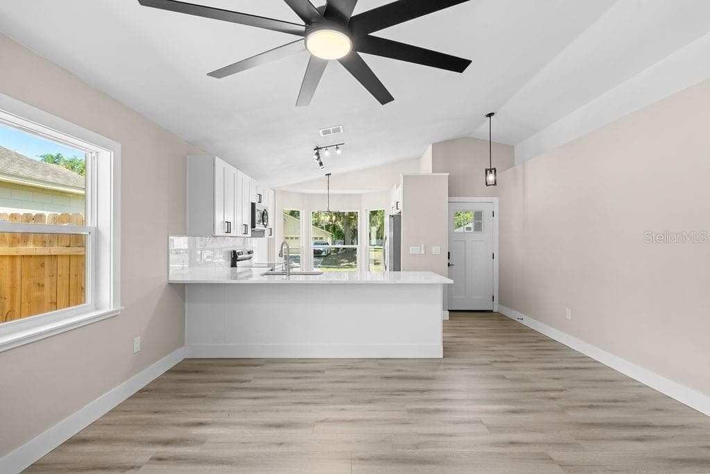 Single Family Residence at 6330 RUTHIE DR, ORLANDO, photo 11 of 35