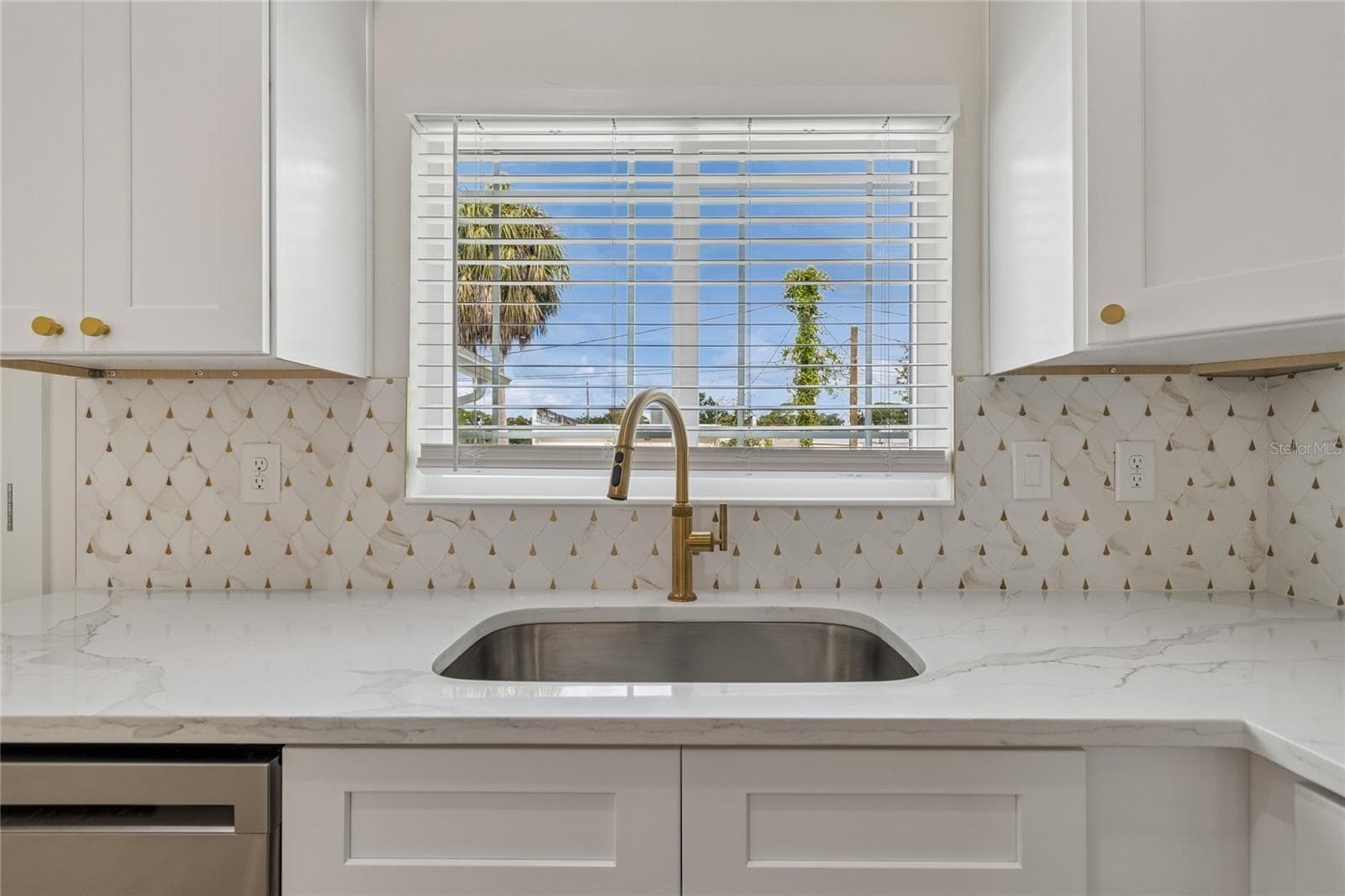 Single Family Residence at 2301 HIGHLAND ST S, ST PETERSBURG, photo 11 of 35