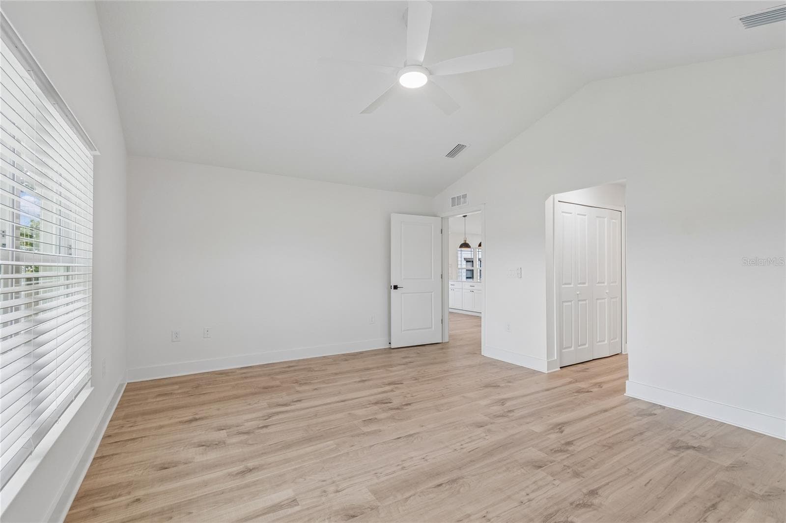 Single Family Residence at 2301 HIGHLAND ST S, ST PETERSBURG, photo 17 of 35