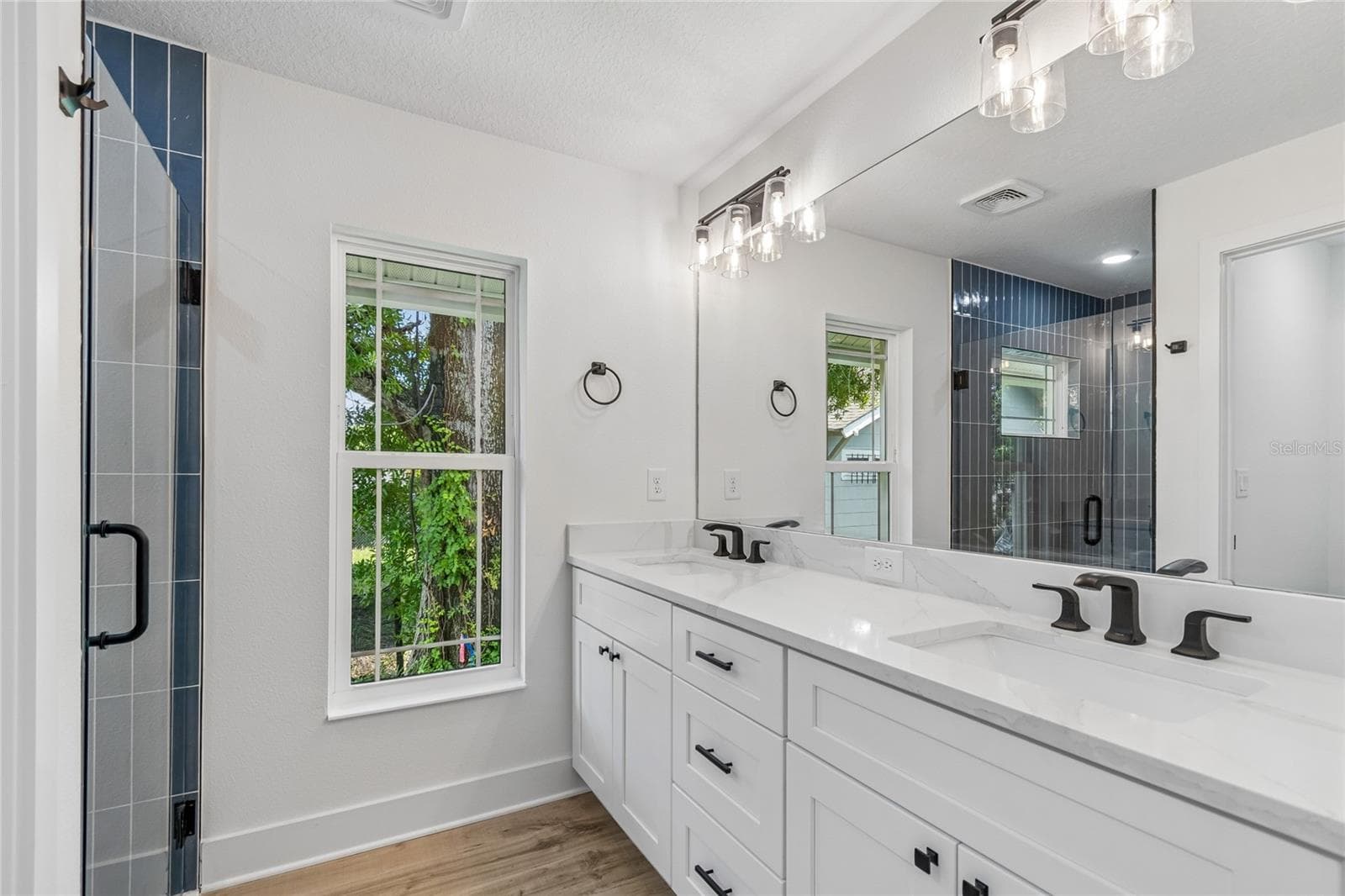 Single Family Residence at 2301 HIGHLAND ST S, ST PETERSBURG, photo 18 of 35