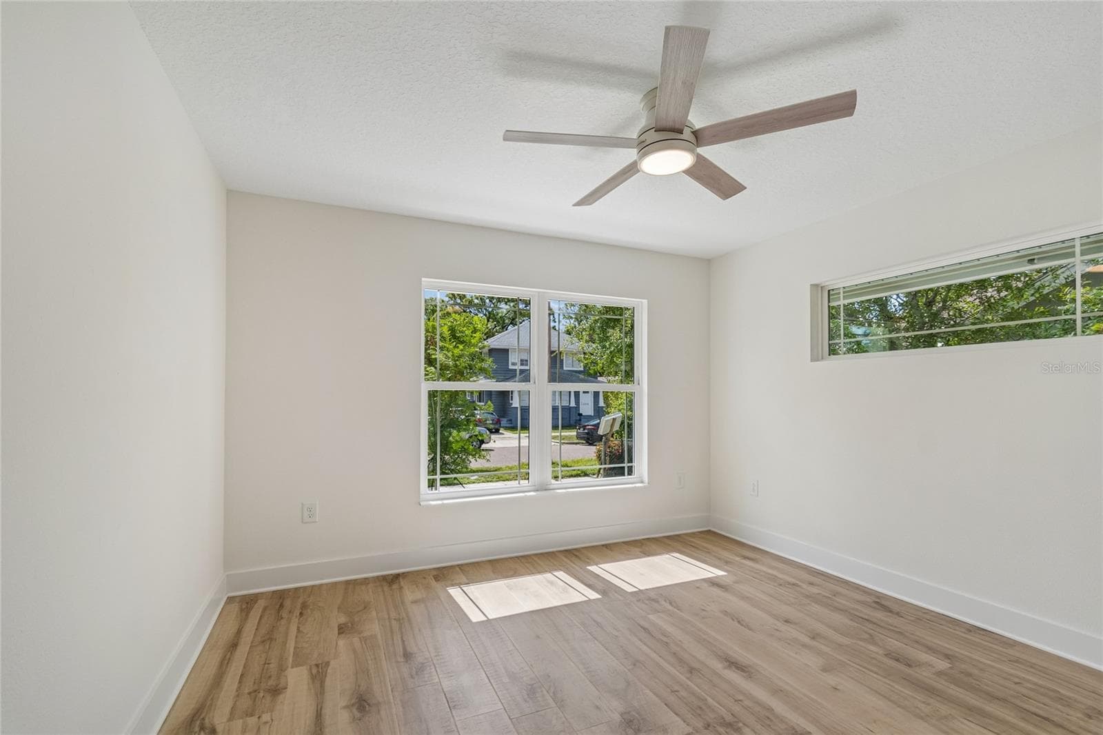Single Family Residence at 2301 HIGHLAND ST S, ST PETERSBURG, photo 23 of 35