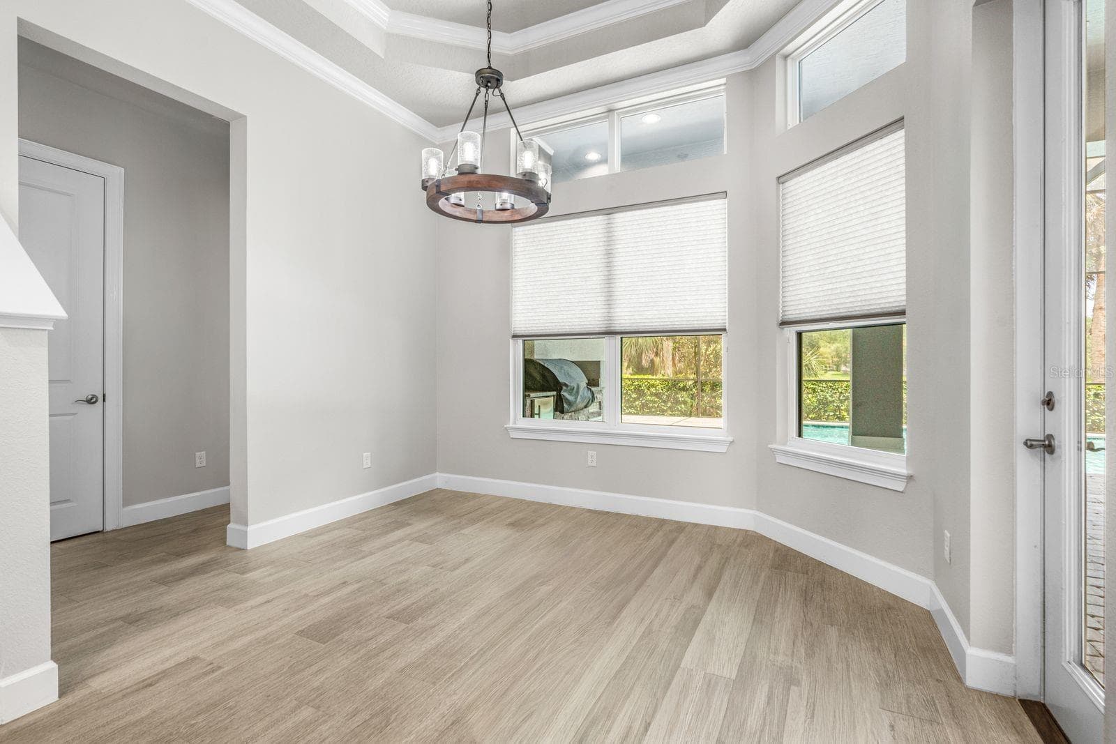 BREAKFAST NOOK - 534 WINGSPAN DR, ORMOND BEACH