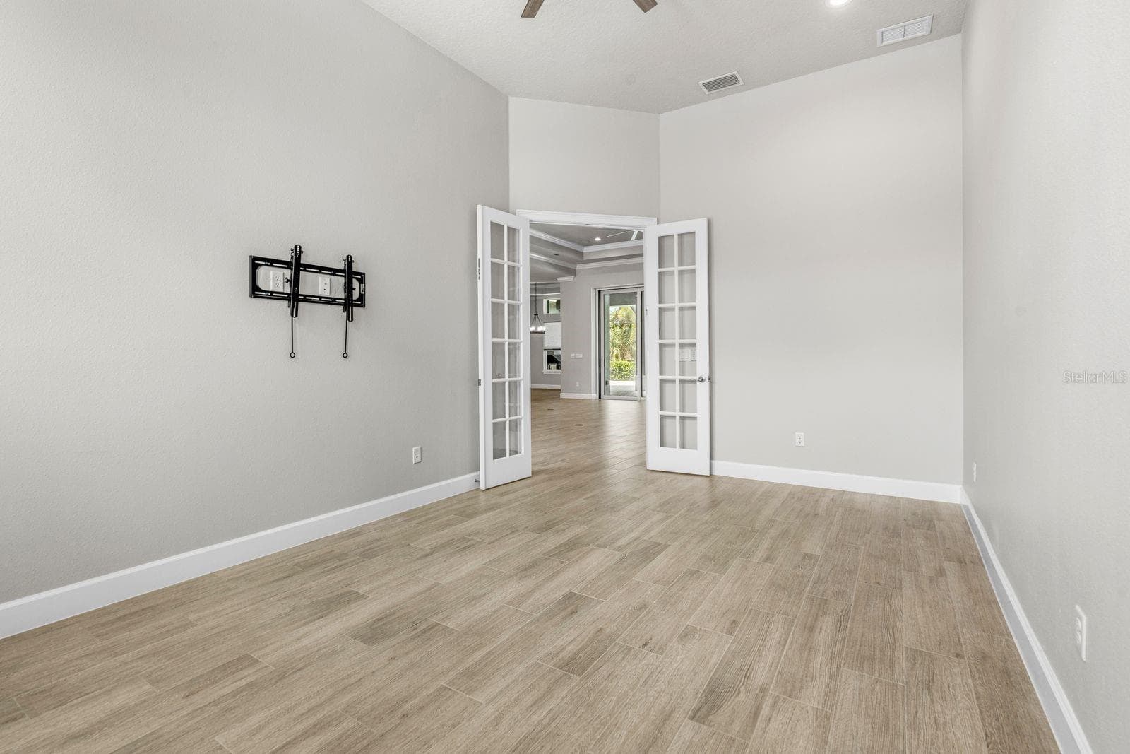 OFFICE SPACE - 534 WINGSPAN DR, ORMOND BEACH