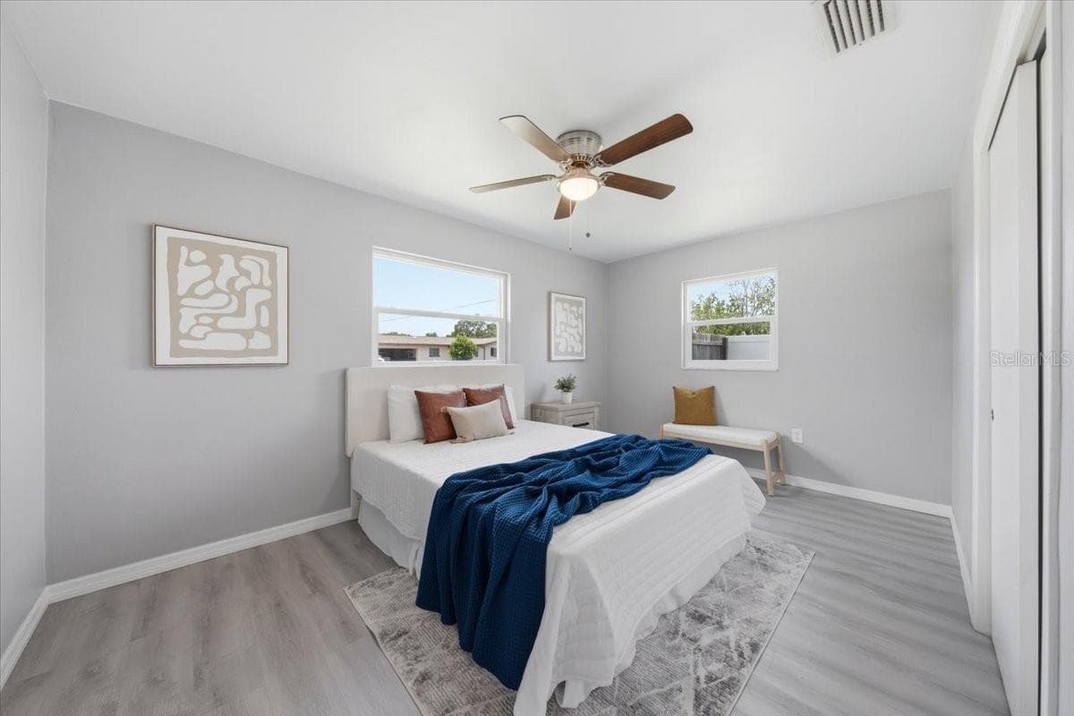 Single Family Residence at 3568 4TH AVE SE, LARGO, photo 21 of 35
