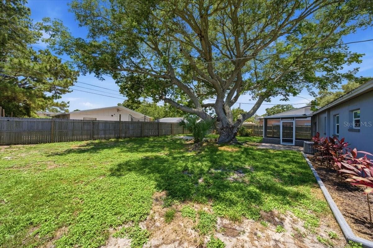 Single Family Residence at 3568 4TH AVE SE, LARGO, photo 33 of 35