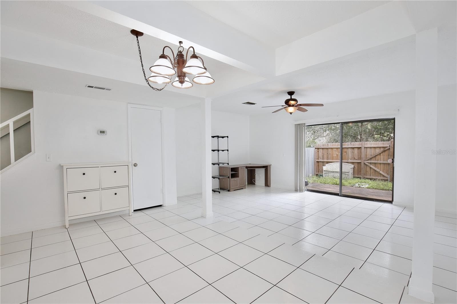 Townhouse at 713 SAINT MATTHEW CIR, ALTAMONTE SPRINGS, photo 8 of 23