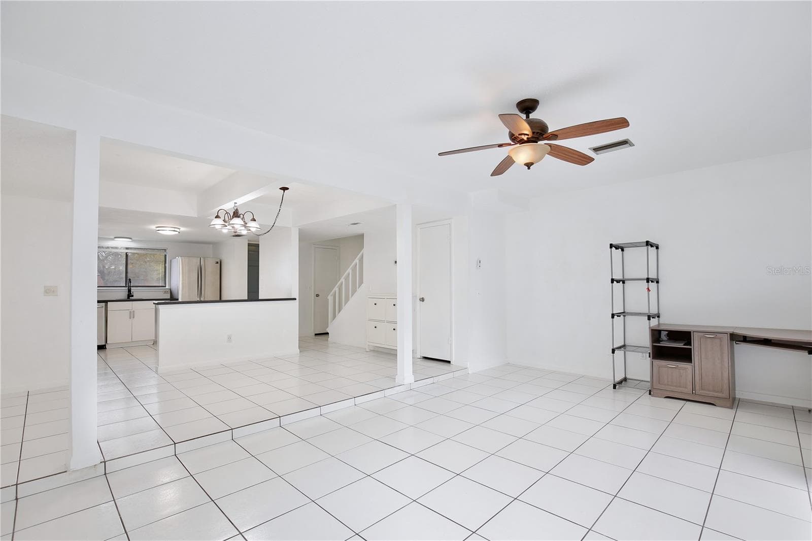 Townhouse at 713 SAINT MATTHEW CIR, ALTAMONTE SPRINGS, photo 10 of 23