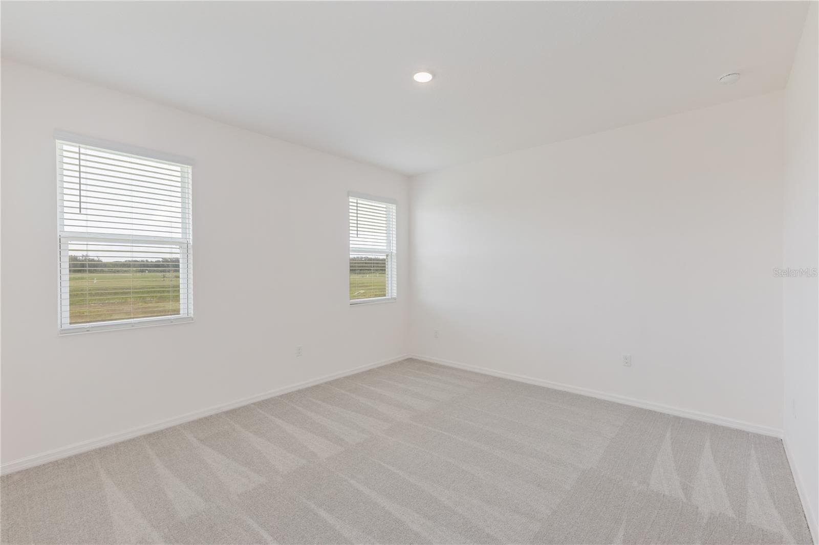 Single Family Residence at 9120 WILDLIGHT TRL, WILDWOOD, photo 9 of 17