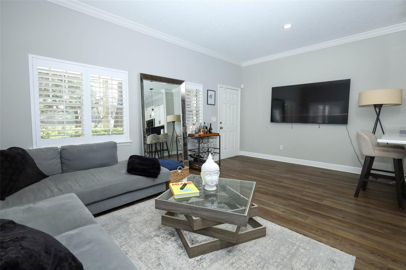 Living room - 2202 ELIZABETH AVE #B, ORLANDO