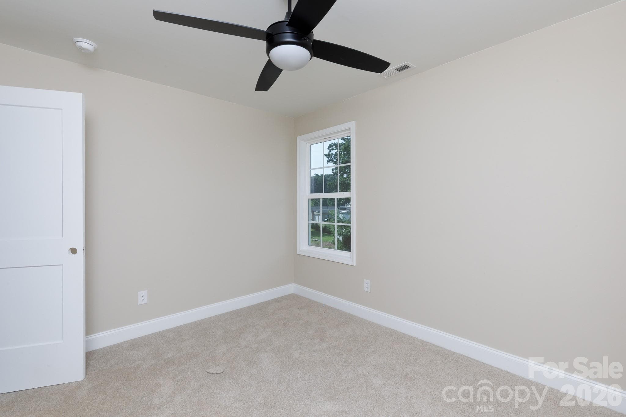 Single Family Residence at 571 Trexler Lane, Rock Hill, photo 12 of 21