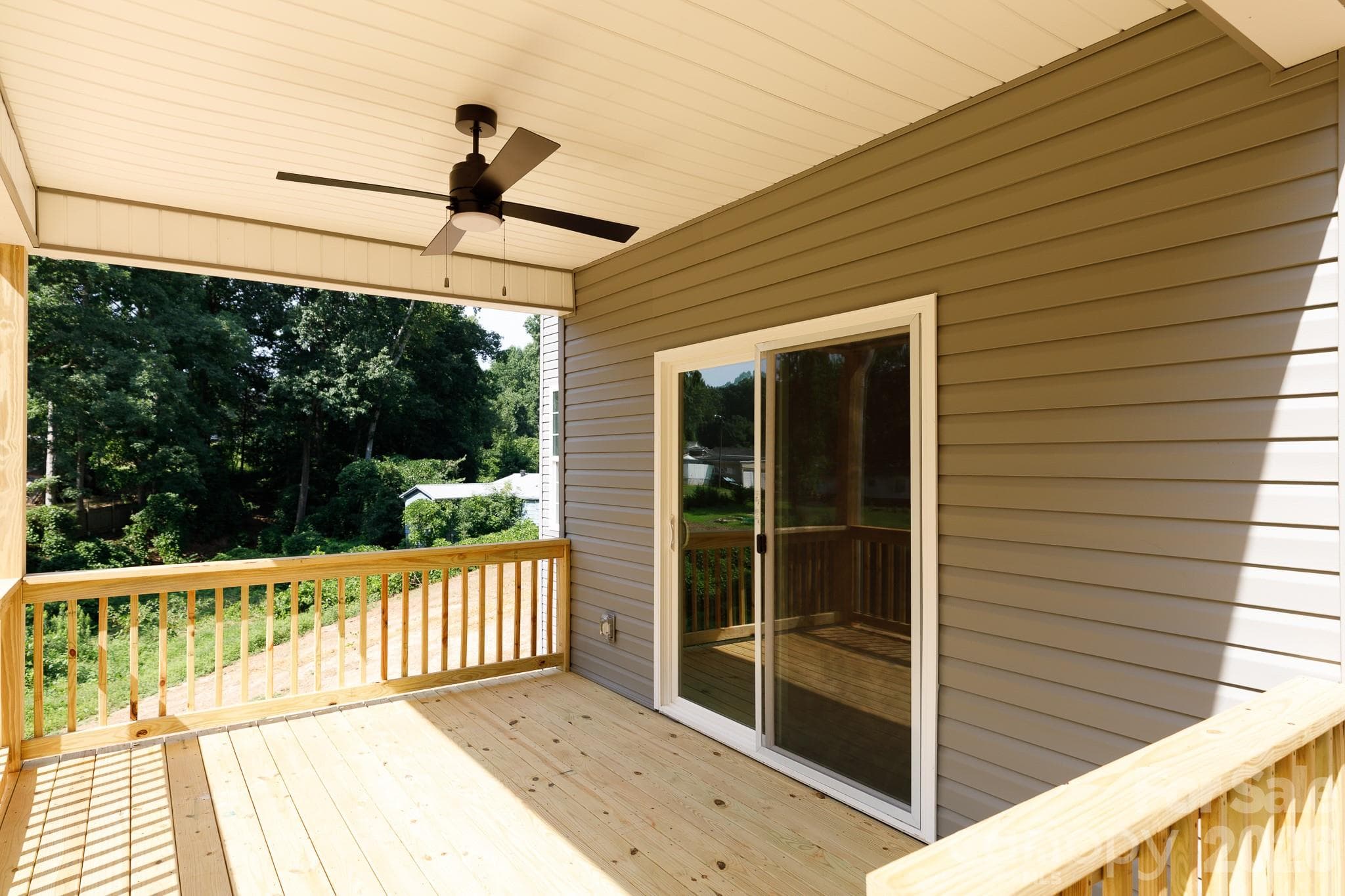 Single Family Residence at 571 Trexler Lane, Rock Hill, photo 18 of 21