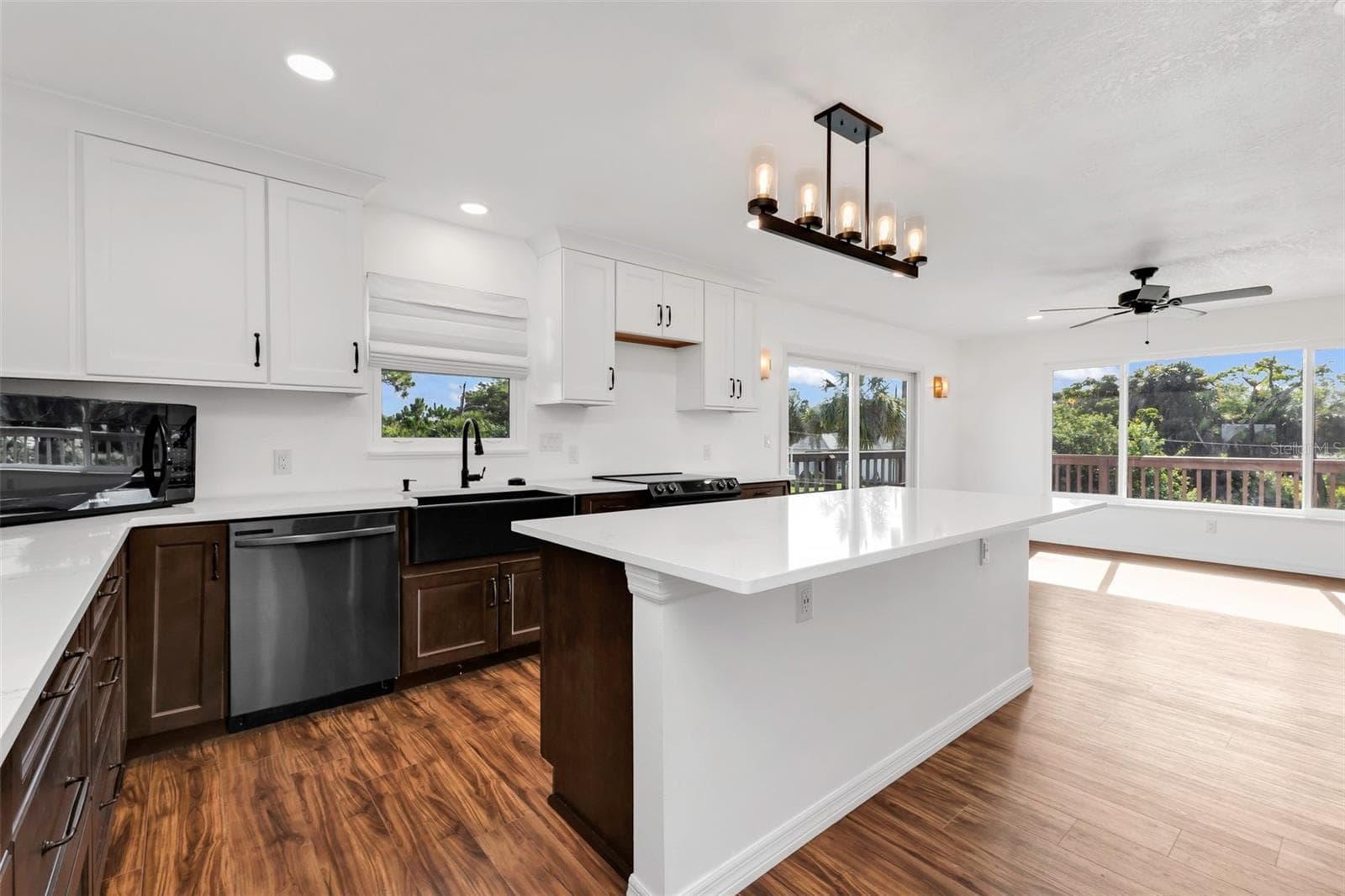 Single Family Residence at 3129 BANYAN WAY, PUNTA GORDA, photo 8 of 40