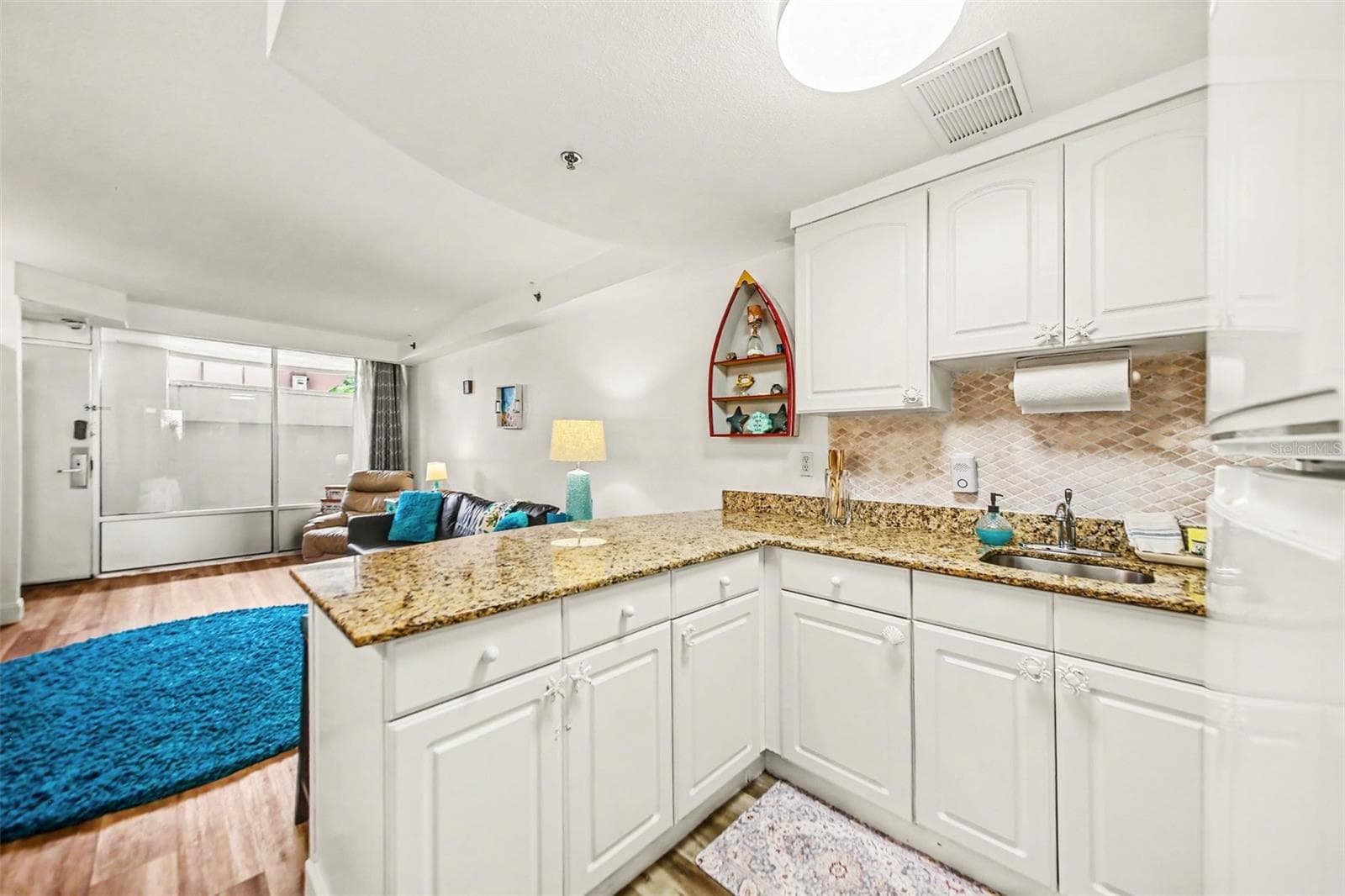 kitchen - 2700 N ATLANTIC AVE #214, DAYTONA BEACH