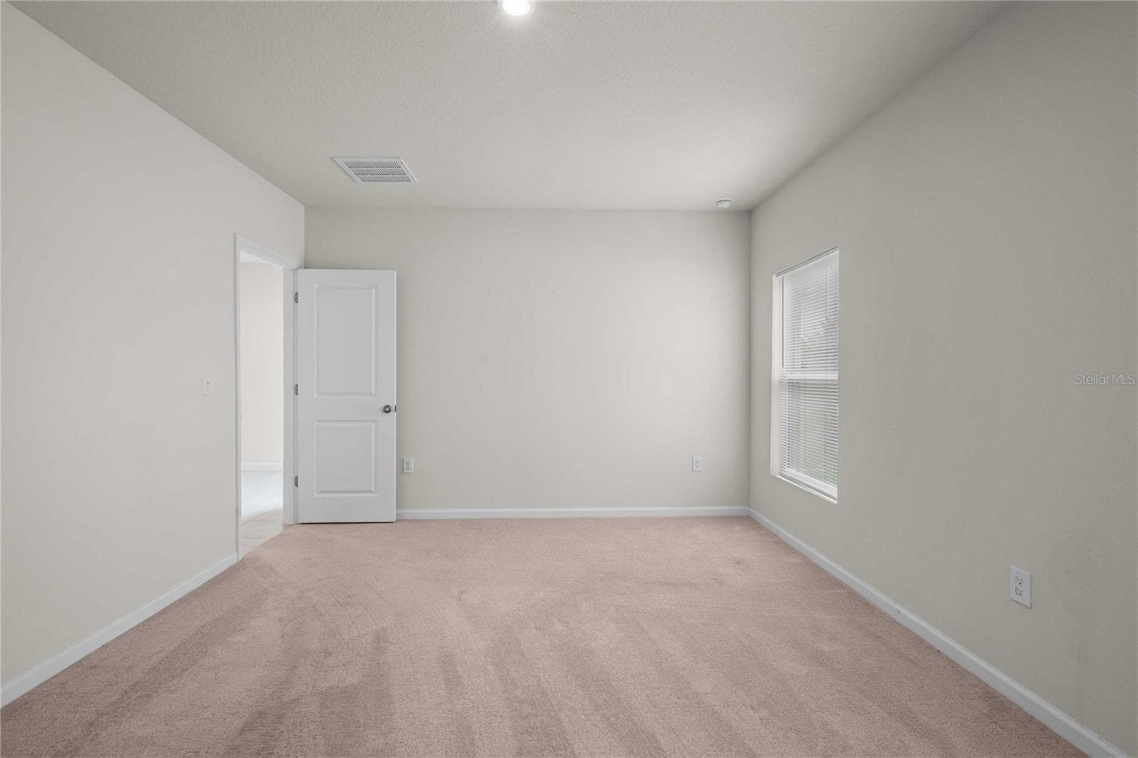 Single Family Residence at 35155 JOMAR AVE, ZEPHYRHILLS, photo 20 of 39