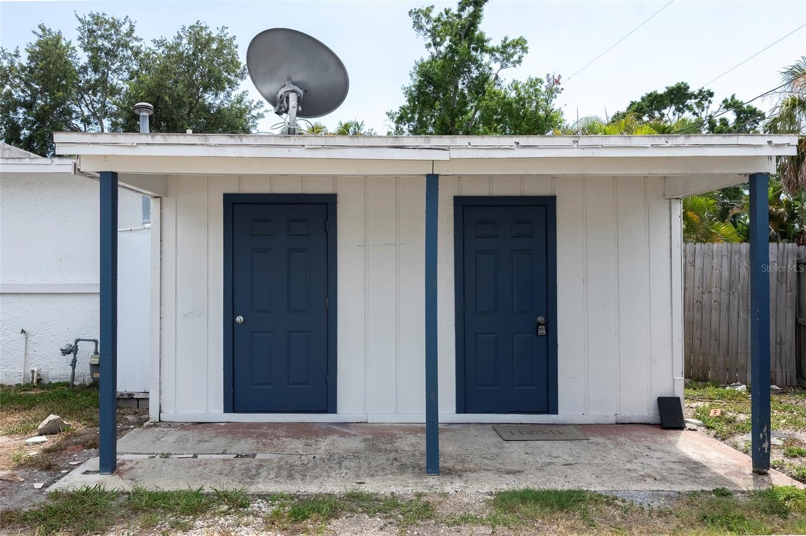 Duplex at 3651 HAINES RD N, ST PETERSBURG, photo 38 of 53