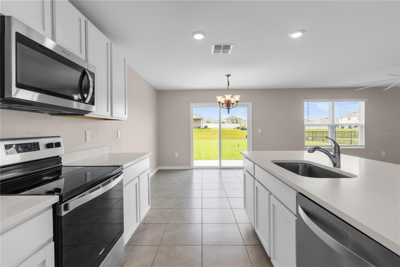 Single Family Residence at 17627 NW 172ND AVE, ALACHUA, photo 10 of 34