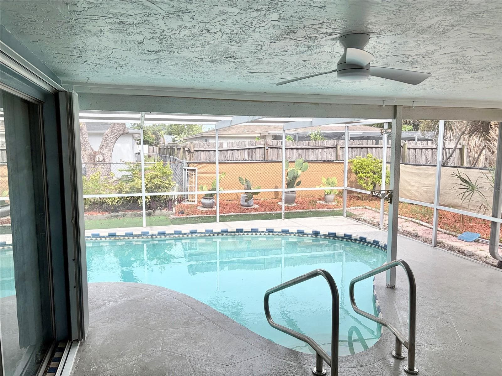 Single Family Residence at 8938 COCHISE LN, PORT RICHEY, photo 4 of 48