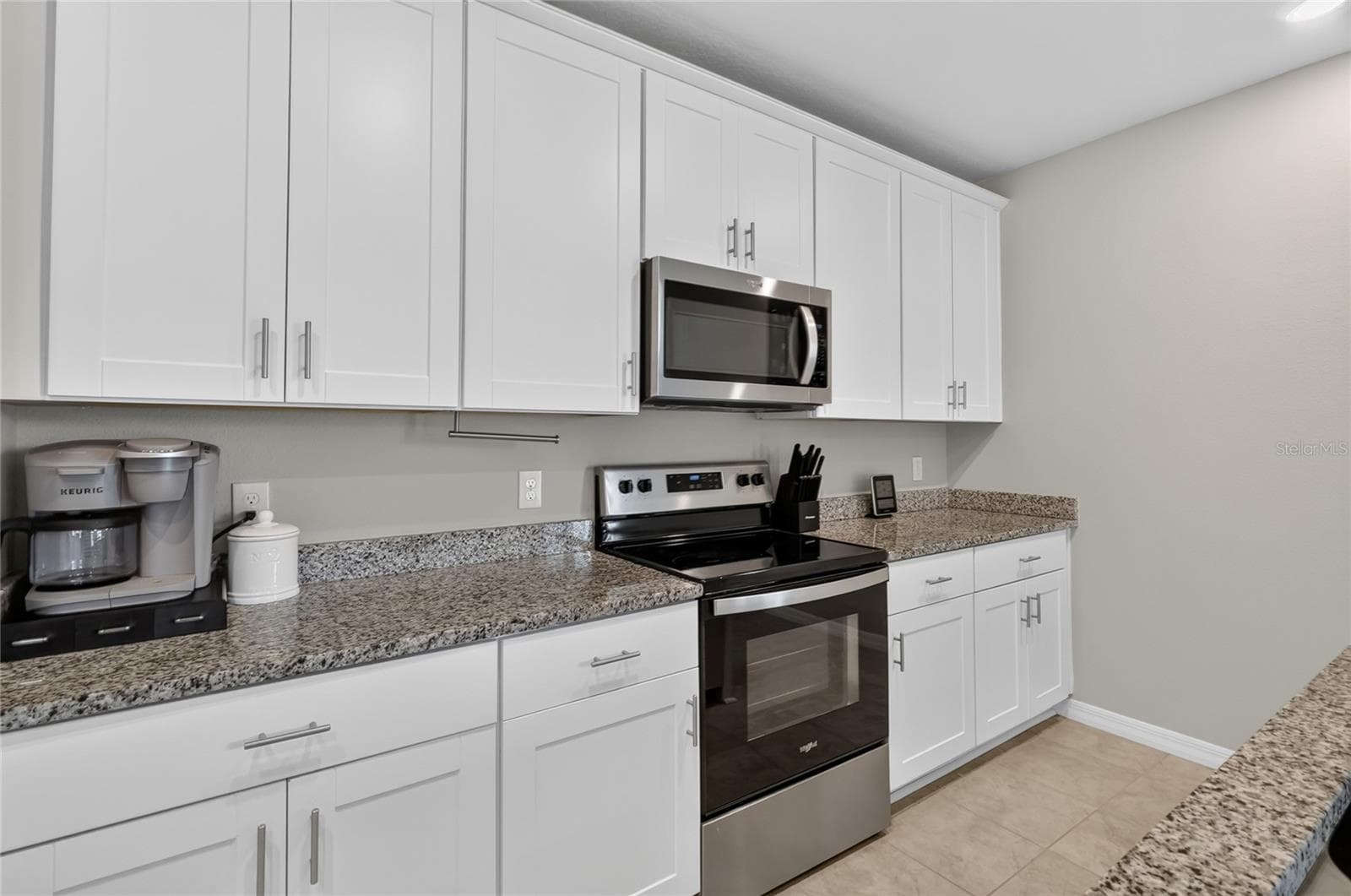 Plenty of cabinet and counter space - 3310 WEITZEL DR, HAINES CITY